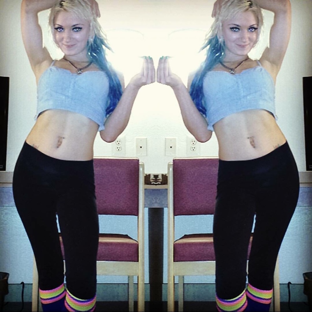 Meet your Posher, Danielle